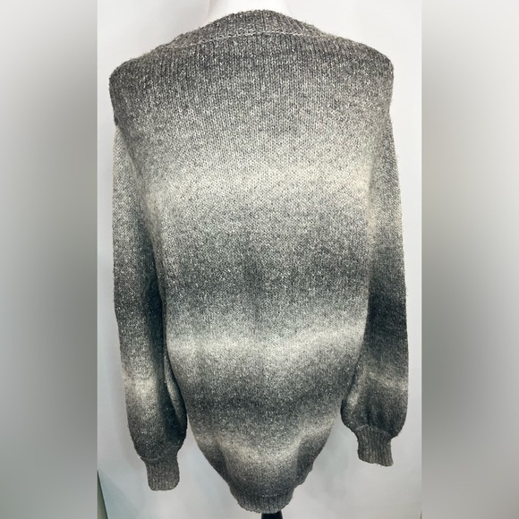 Who What Wear Oversized Knit Crew Neck Cocoon Sleeve Ombré Sweater Grays Size XS - Picture 2 of 10
